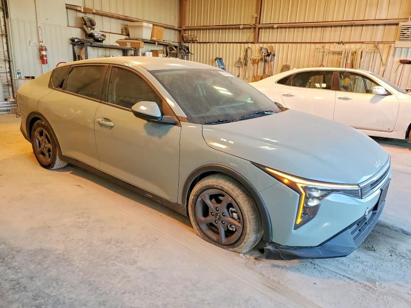 2025 KIA K4 lx