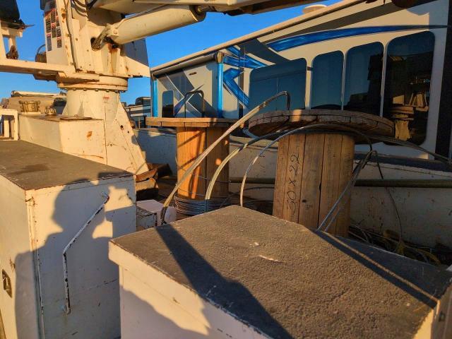 2016 Freightliner Business Class M2 Digger Derrick Truck