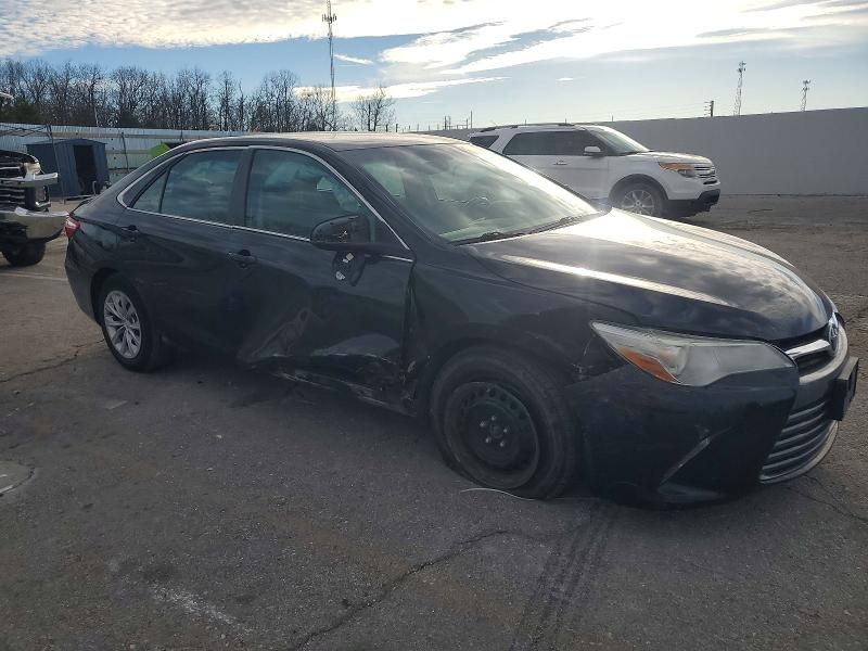 2017 Toyota Camry le