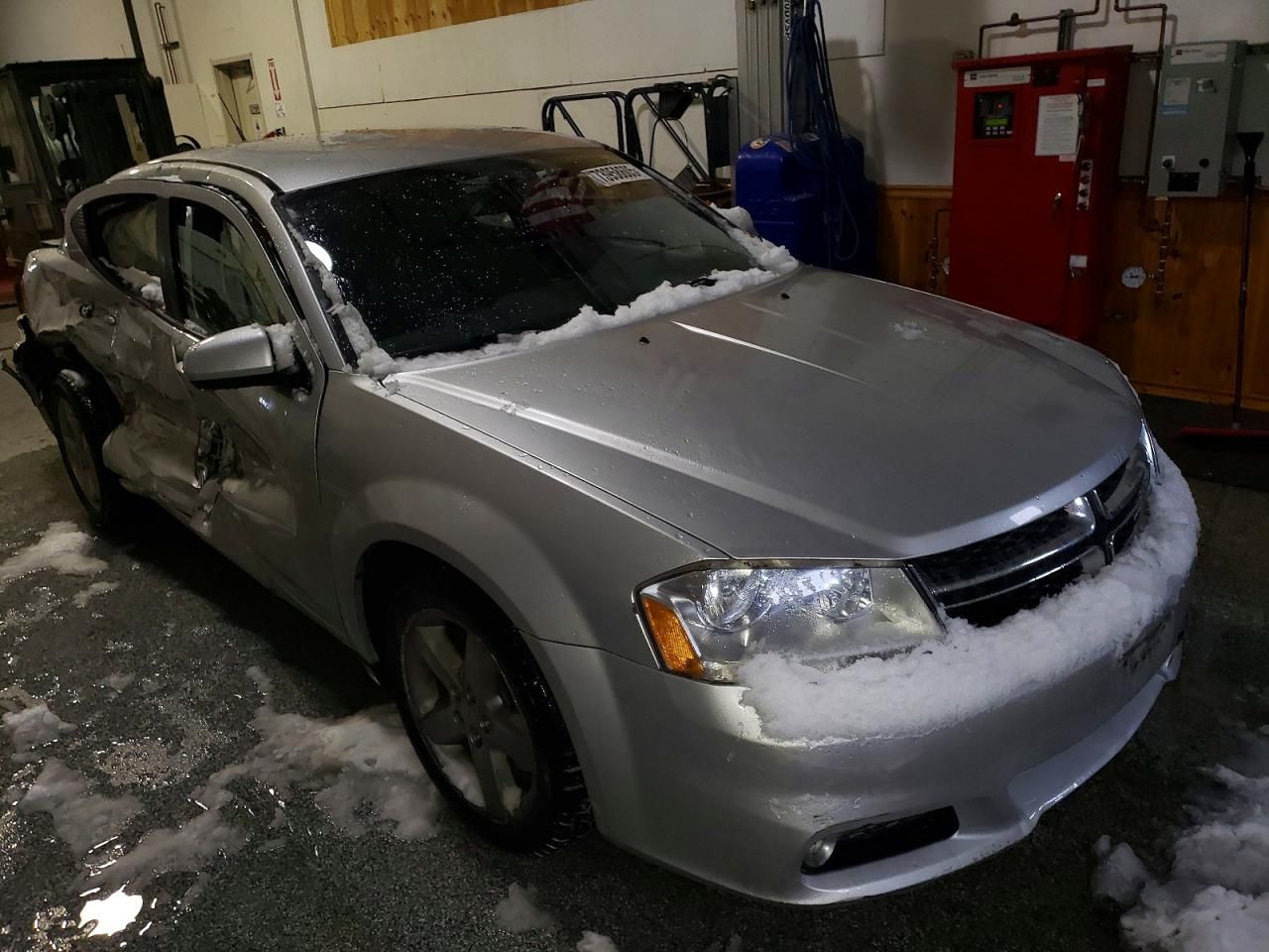 2011 Dodge Avenger lux