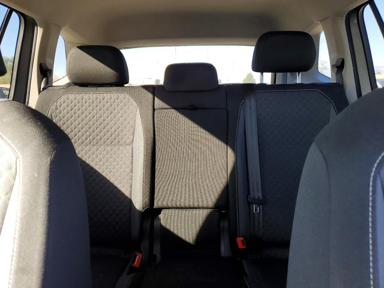 2021 Volkswagen Tiguan s