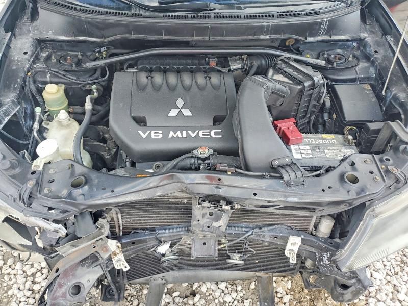 2008 Mitsubishi Outlander xls