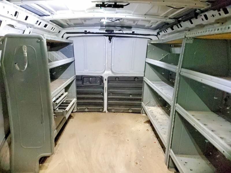 2018 Chevrolet Express G2500