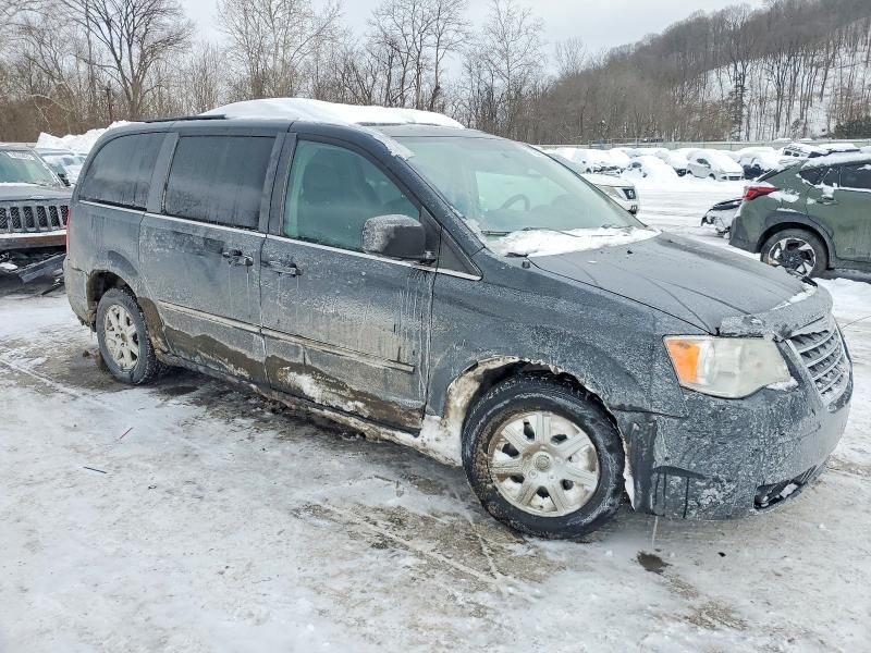 2010 Chrysler Town & Country Touring Plus