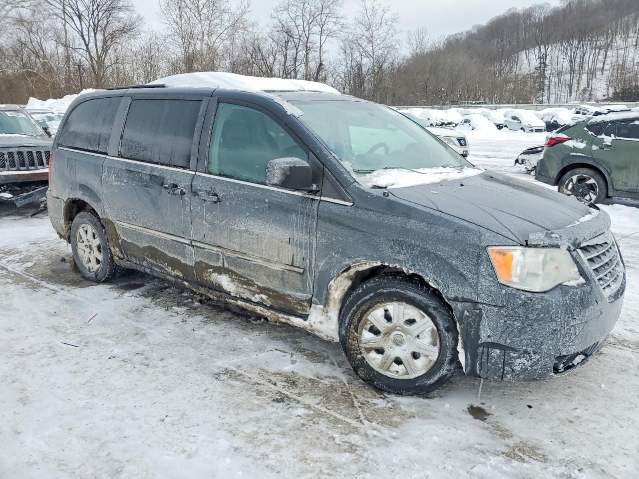 2010 Chrysler Town & Country Touring Plus