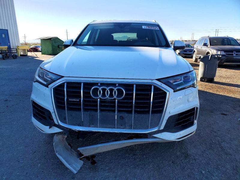 2021 Audi Q7 Premium Plus