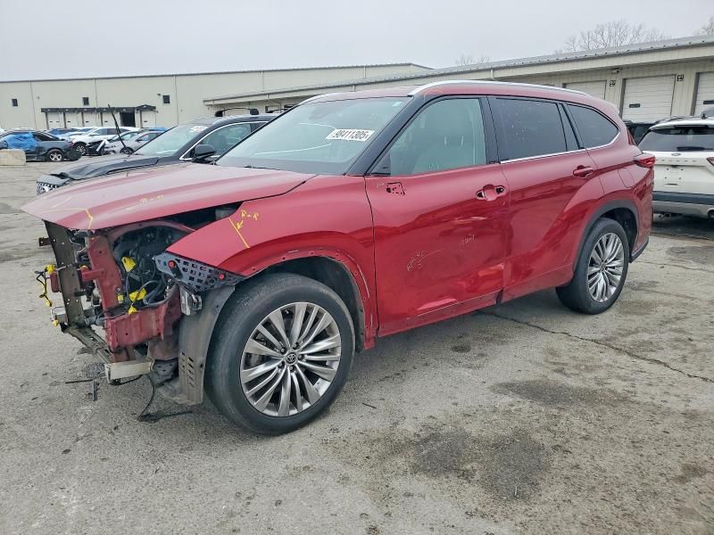 2023 Toyota Highlander l
