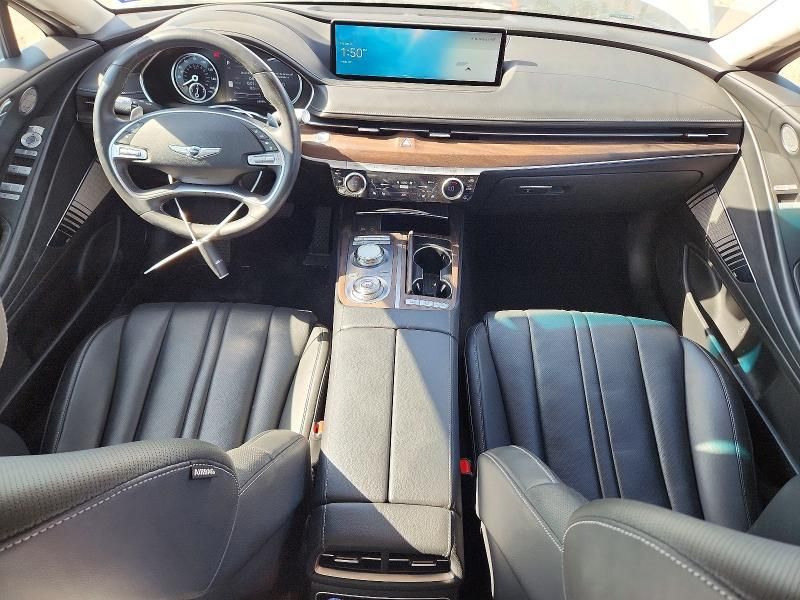 2023 Genesis G80 Base