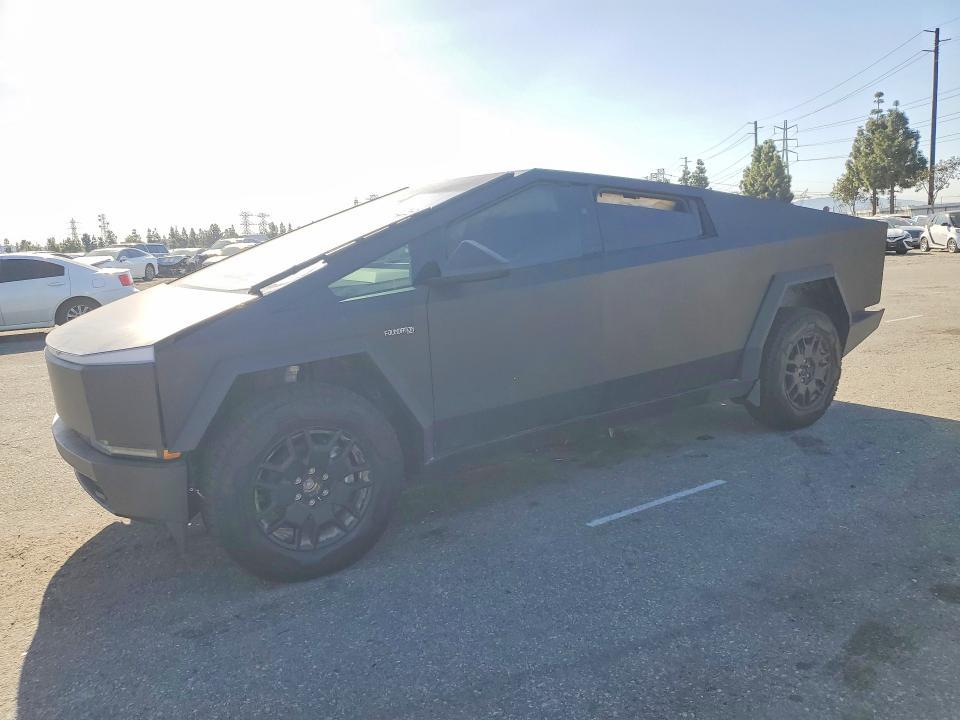 2024 Tesla Cybertruck