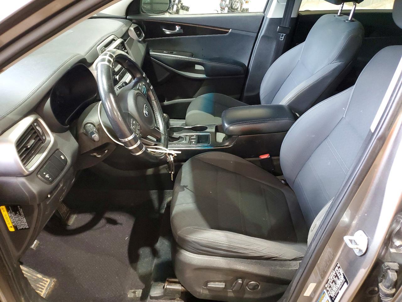2016 KIA Sorento lx