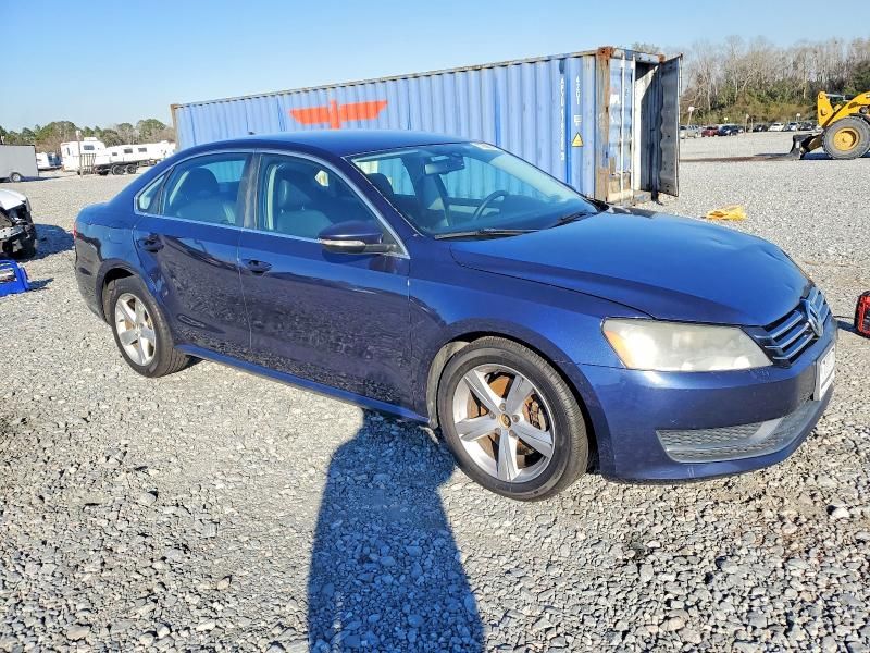 2012 Volkswagen Passat se