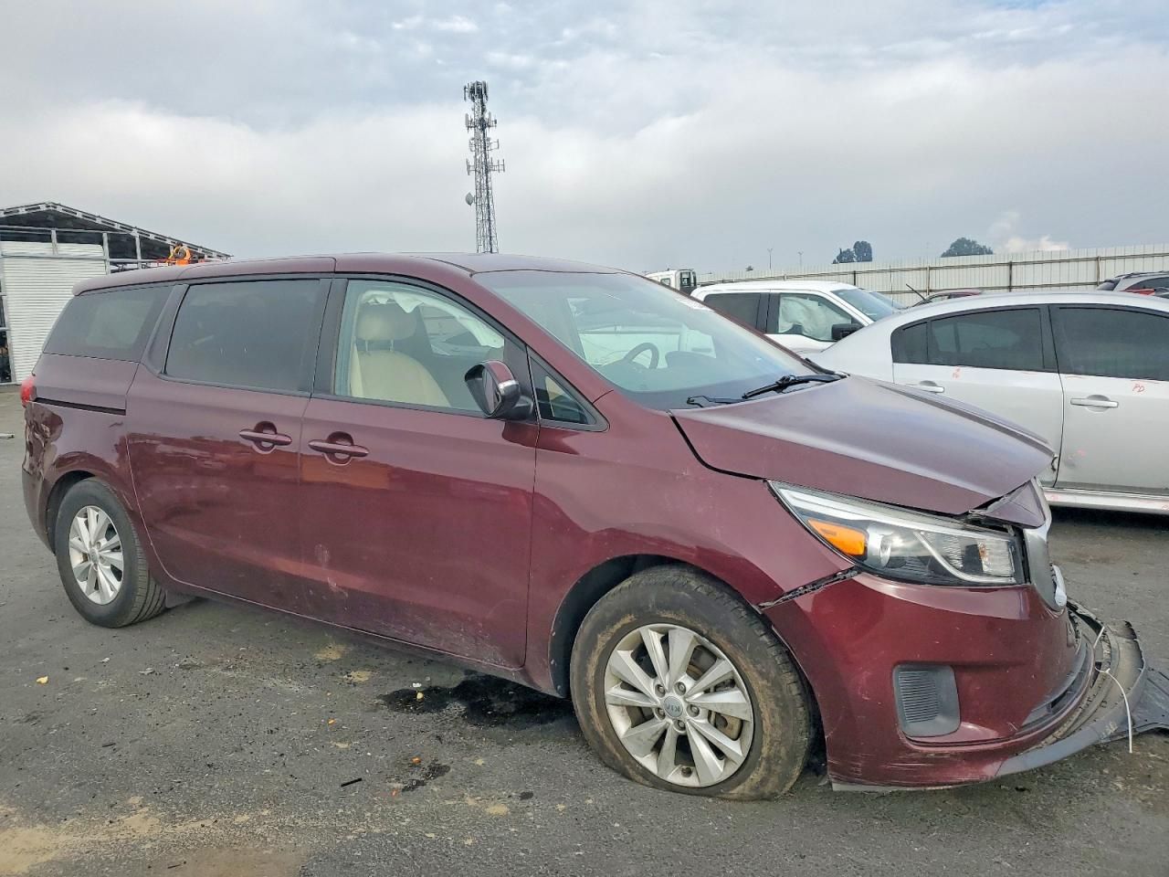 2017 KIA Sedona lx