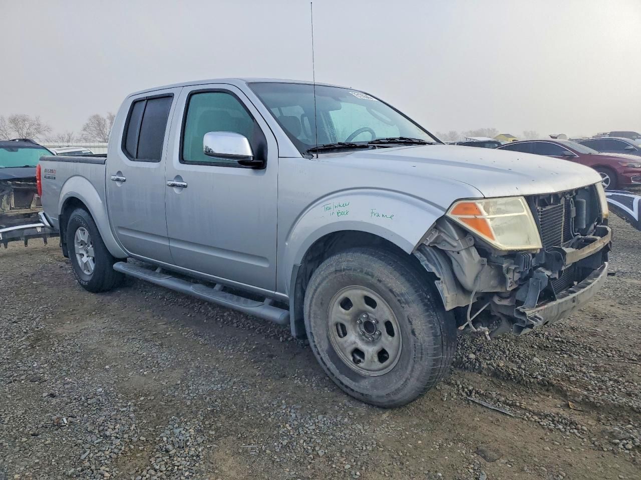 2006 Nissan Frontier Crew cab le