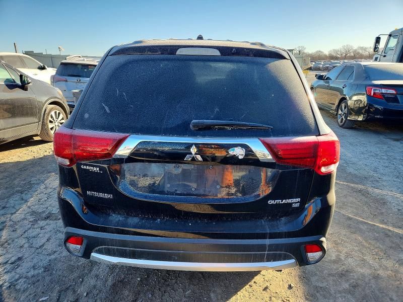 2016 Mitsubishi Outlander se