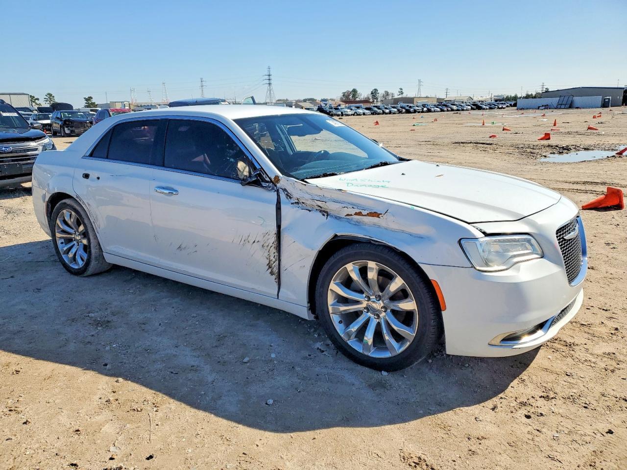 2018 Chrysler 300 Limited