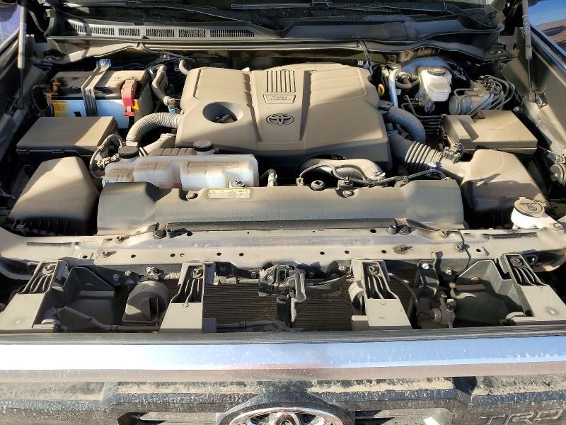 2023 Toyota Tundra Crewmax Limited