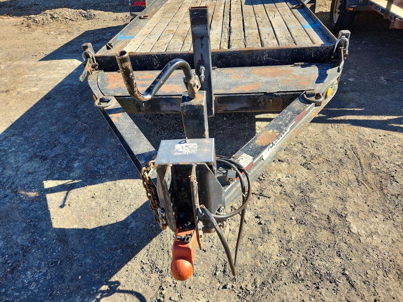 2006 Towmaster T-12T Equipment Trailer