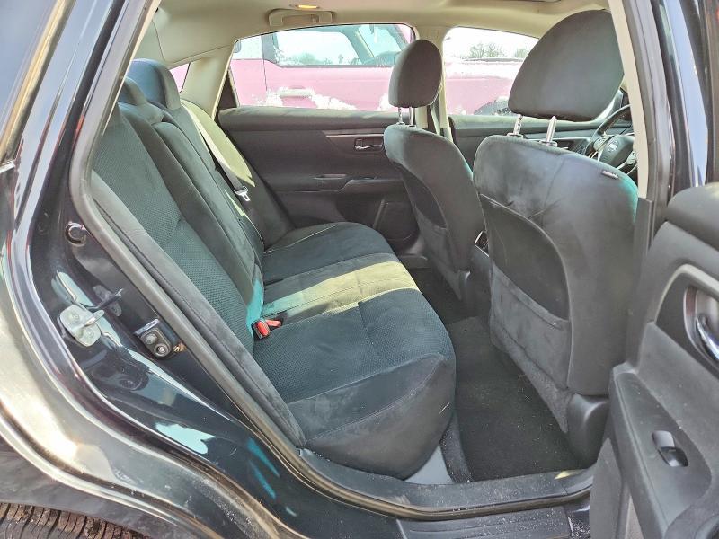 2015 Niss Altima