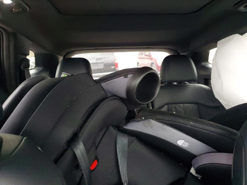 2025 KIA Sportage x Line