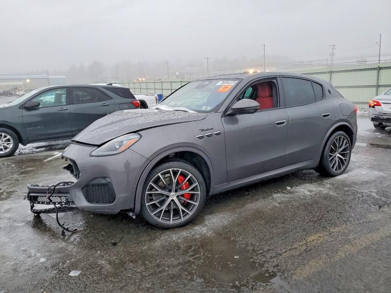 2023 Maserati Grecale Modena