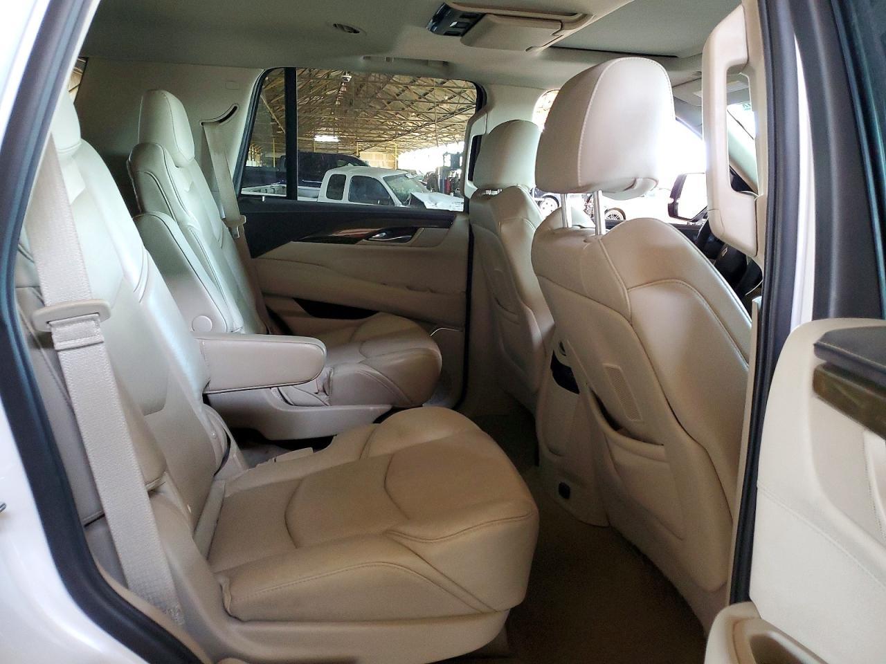 2020 Cadillac Escalade Luxury