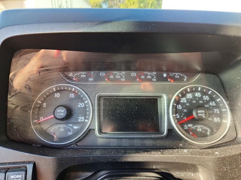 2020 International LT625 Semi Truck