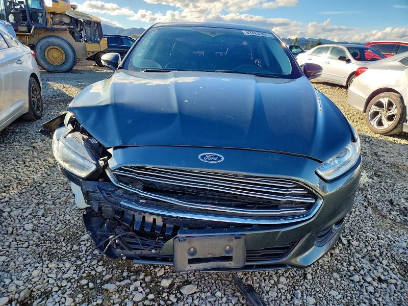 2016 Ford Fusion se Hybrid