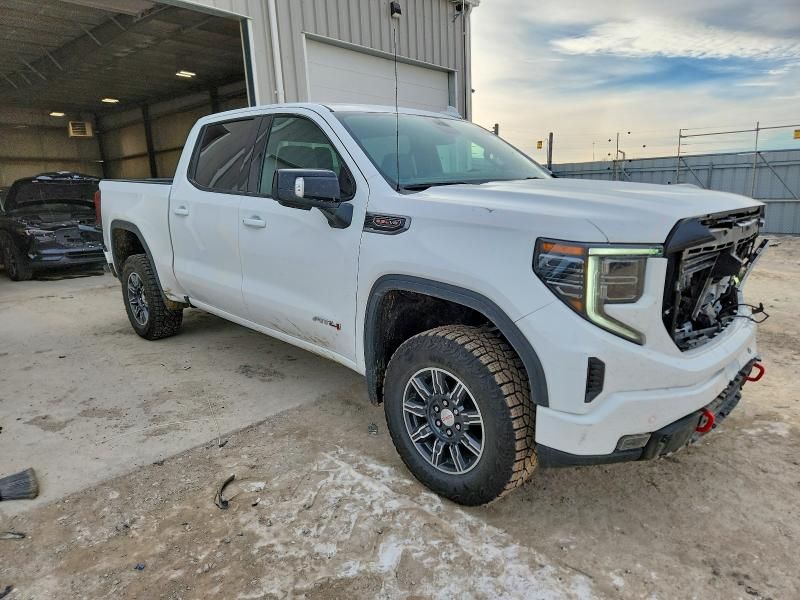2025 GMC Sierra K1500 AT4