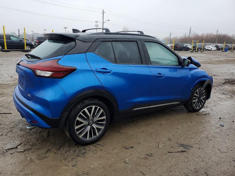 2021 Nissan Kicks sr