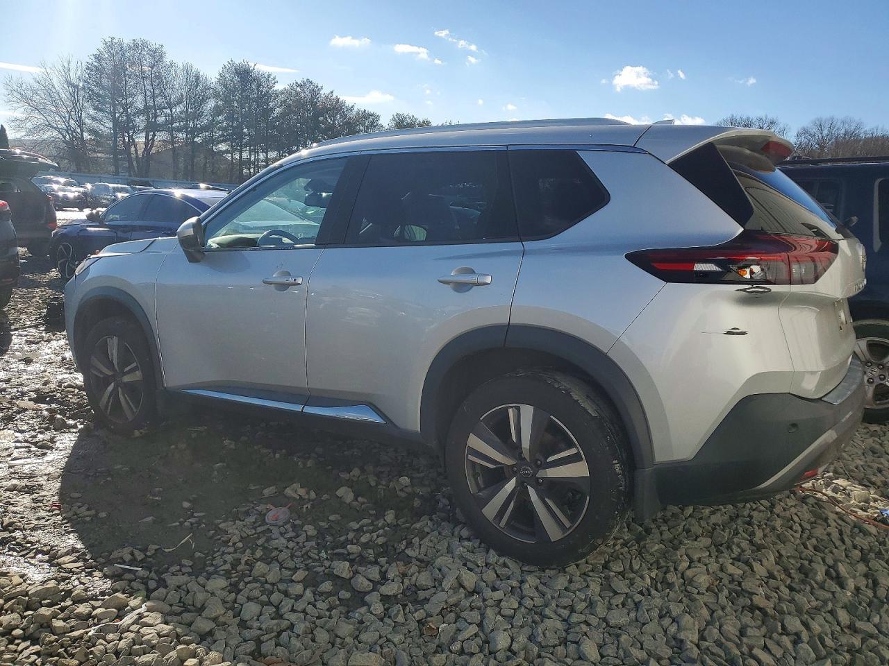 2022 Nissan Rogue sl