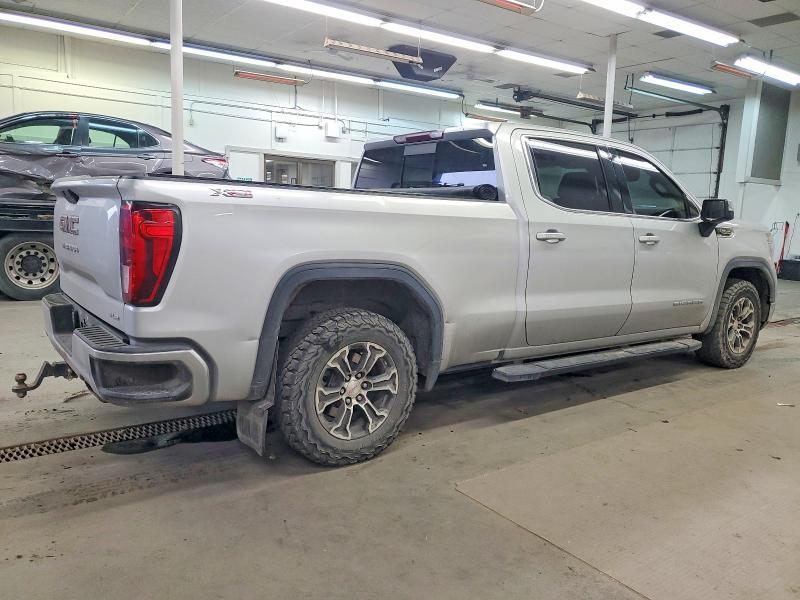 2020 GMC Sierra K1500 sle
