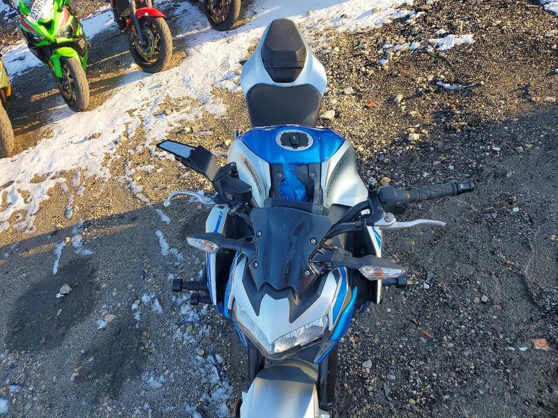 2020 Kawasaki ZR900 F