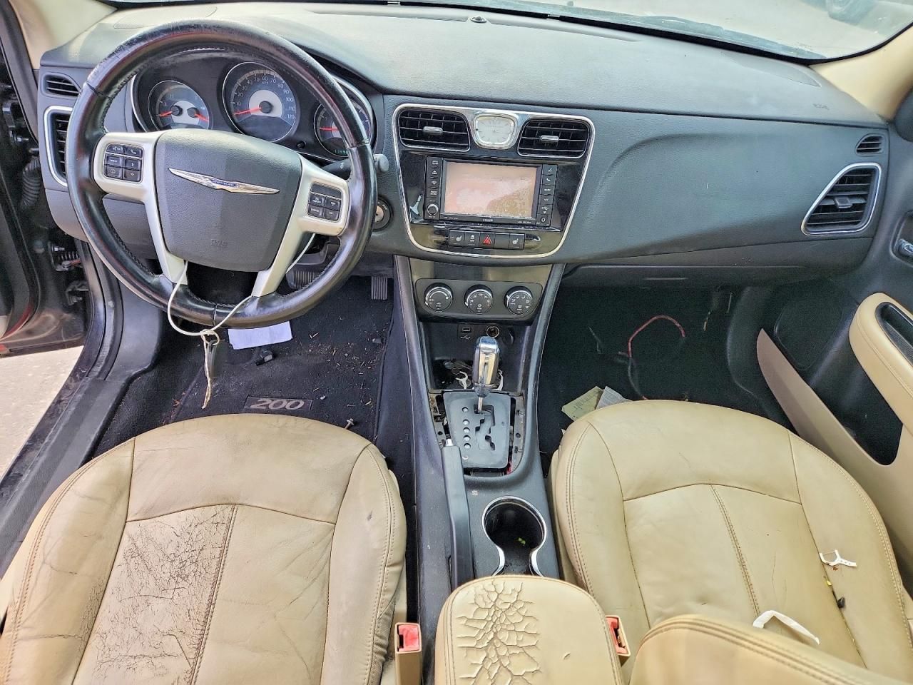 2012 Chrysler 200 Limited