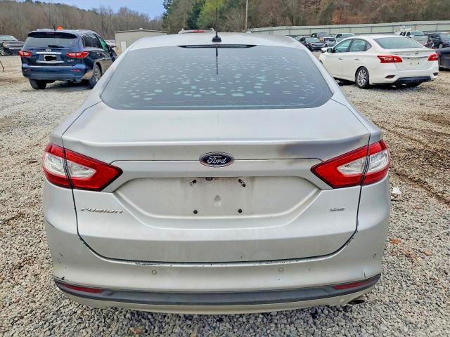 2016 Ford Fusion se