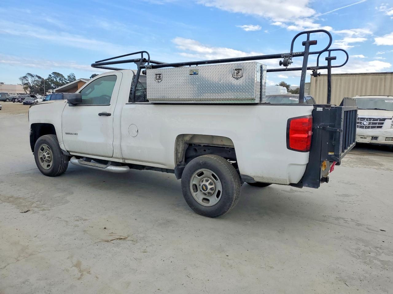 2015 Chevrolet Silverado C2500 Heavy Duty
