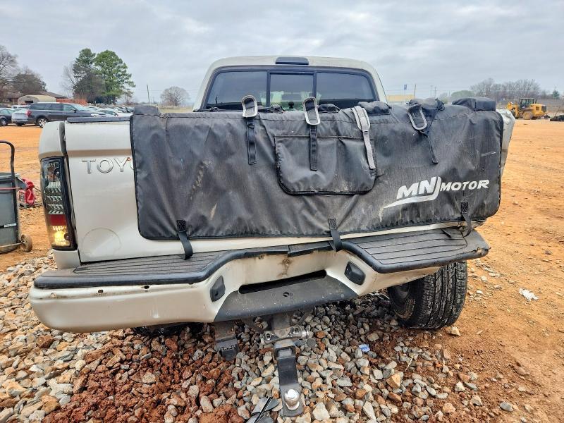 2004 Toyota Tacoma Double cab Prerunner