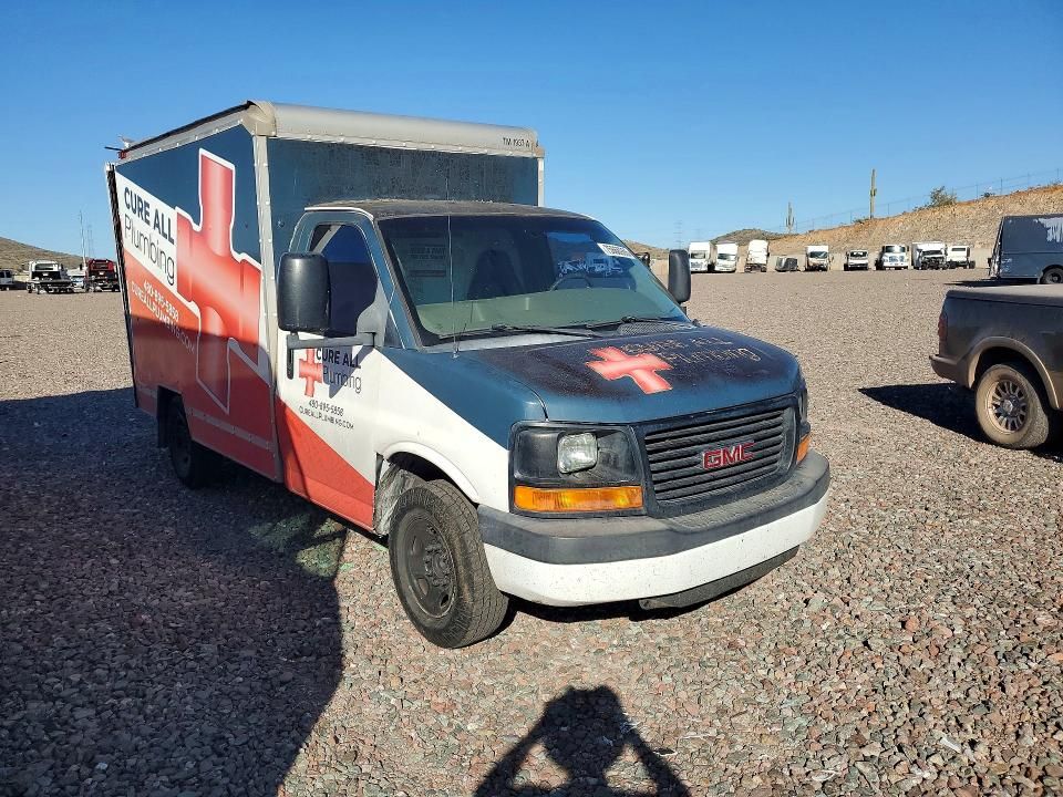2007 GMC Savana BOX Truck