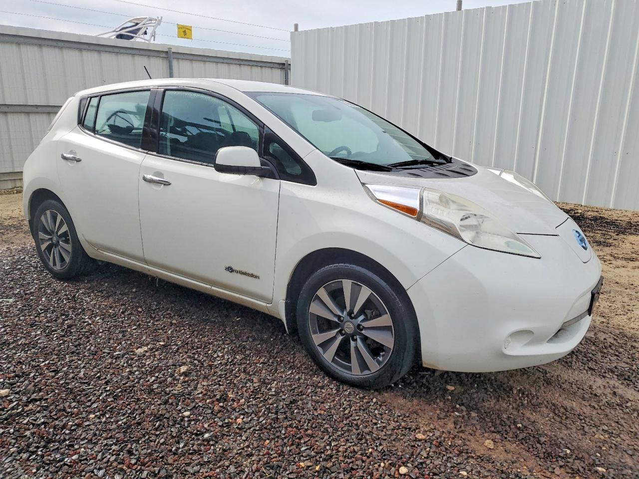 2015 Nissan Leaf s