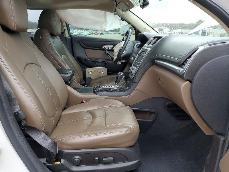 2017 GMC Acadia Limited Slt-2