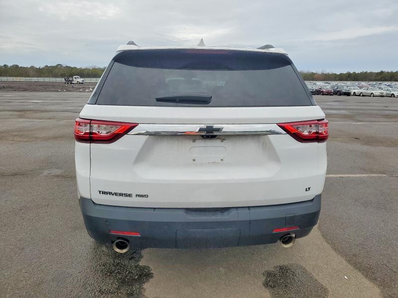 2021 Chevrolet Traverse lt