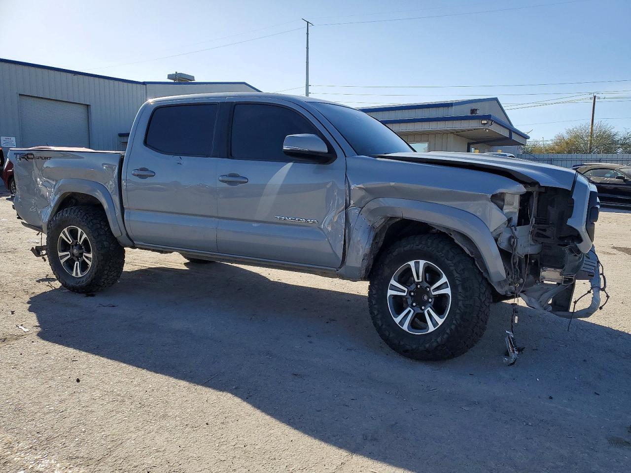 2018 Toyota Tacoma TRD Sport