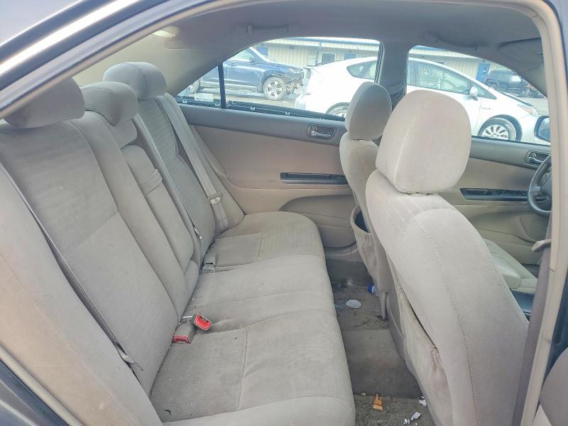 2006 Toyota Camry le