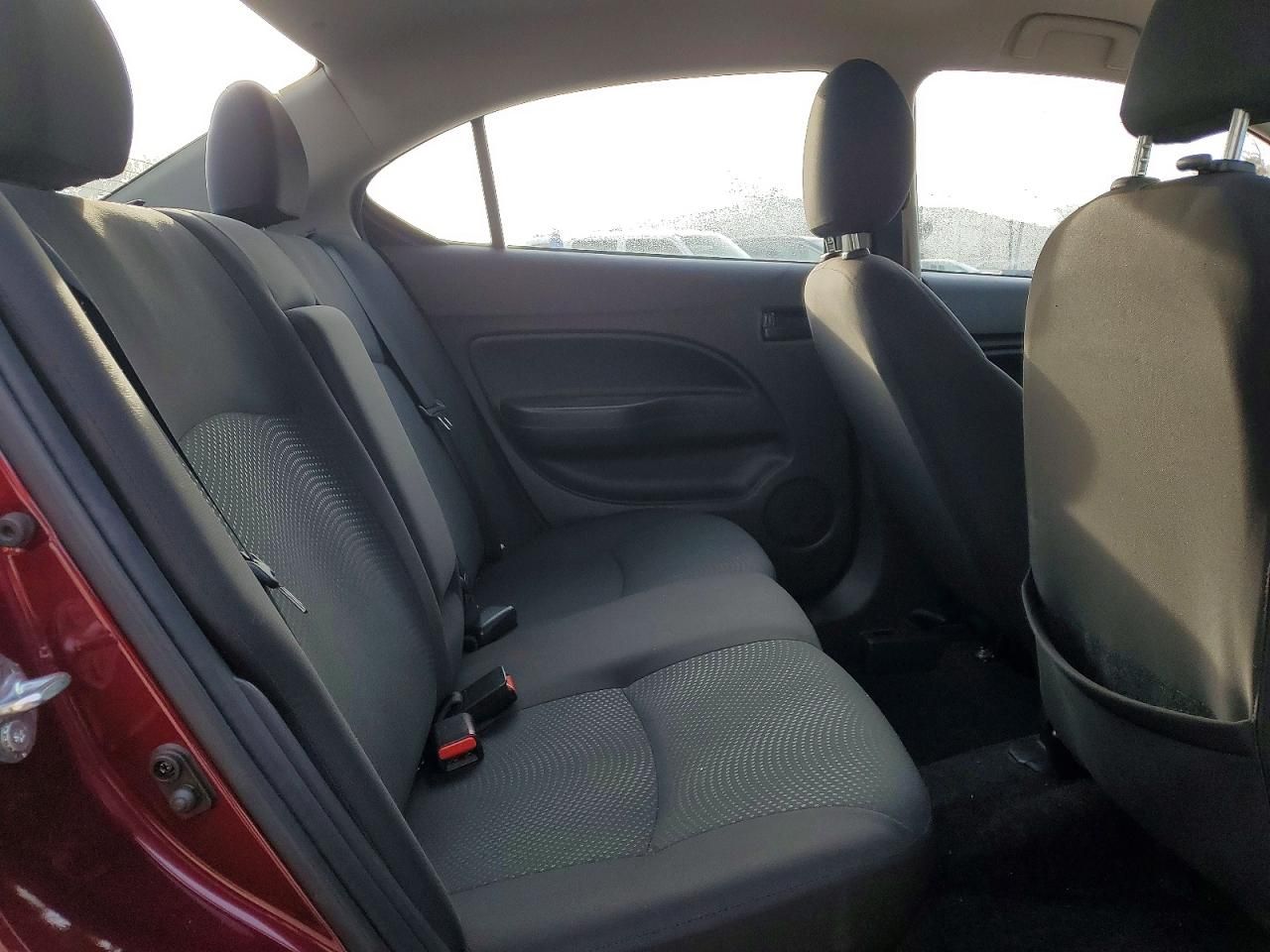 2020 Mitsubishi Mirage G4 es