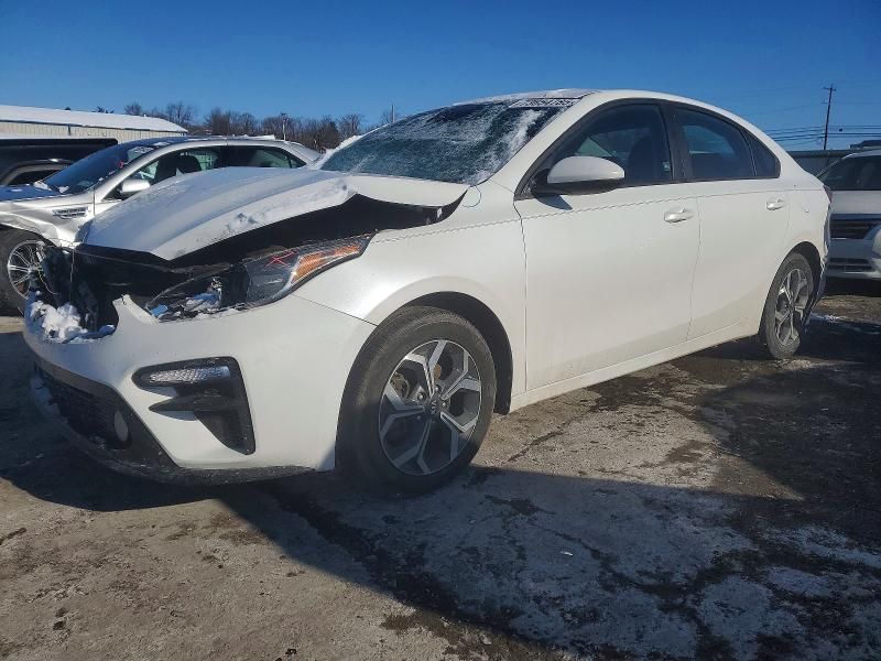 2021 KIA Forte fe
