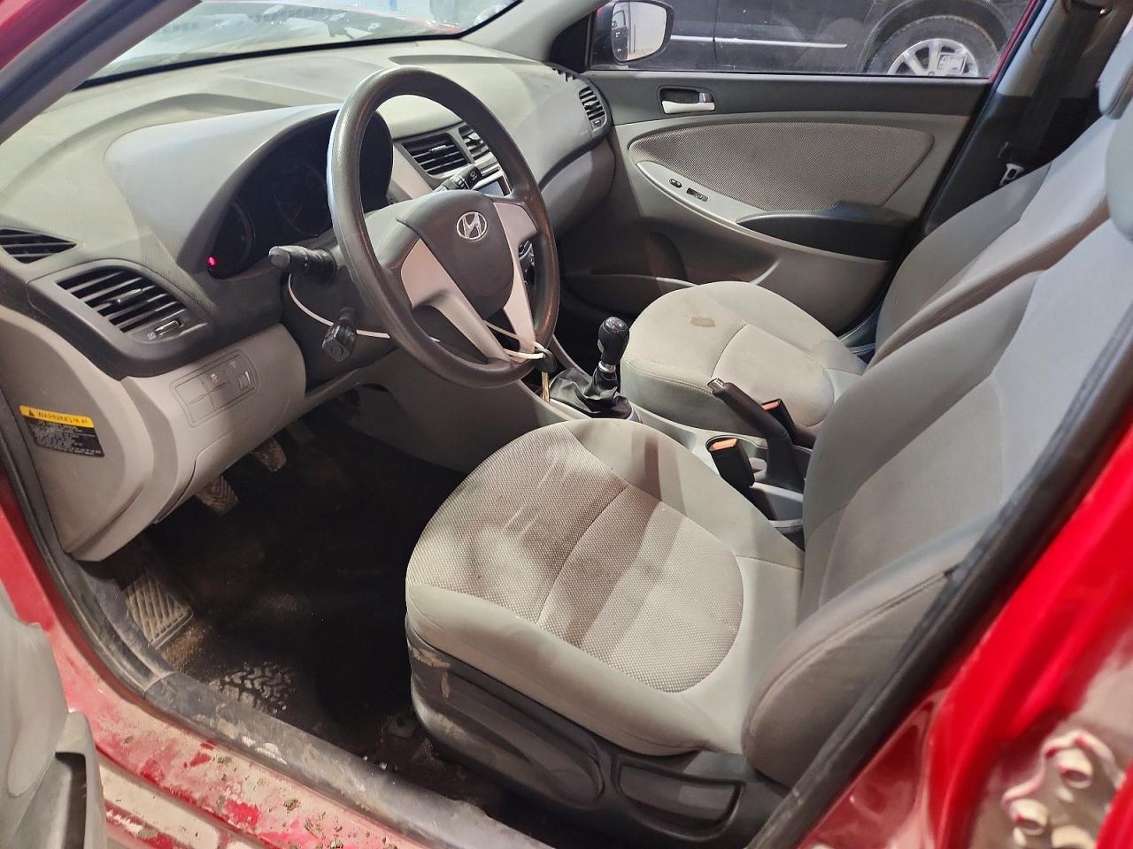 2014 Hyundai Accent gls