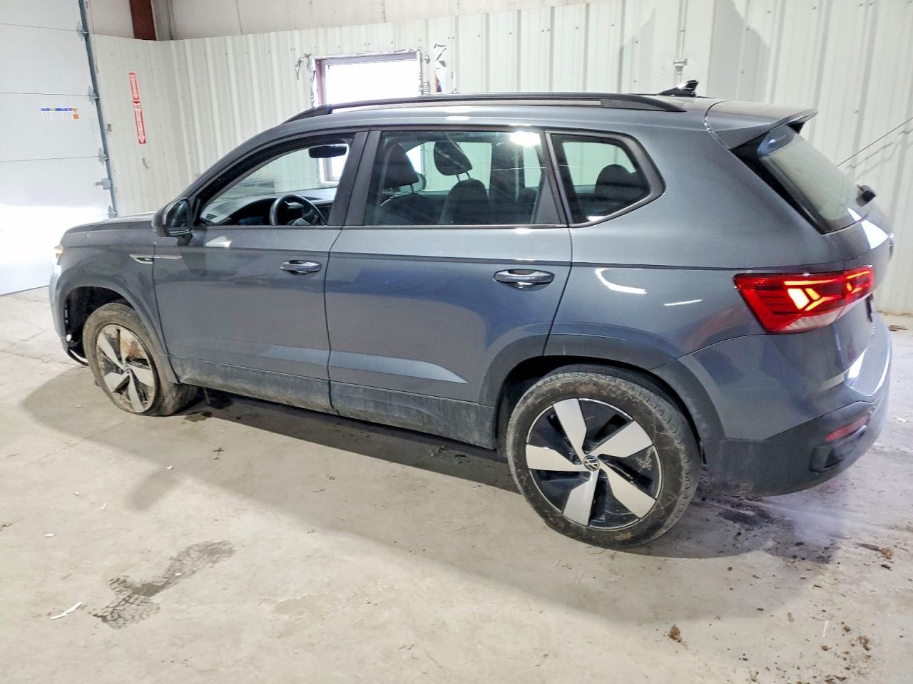 2024 Volkswagen Taos s