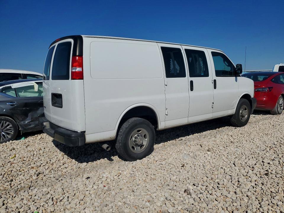 2022 Chevrolet Express 2500 Delivery van