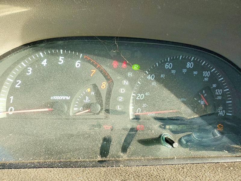 2004 Toyota Camry le