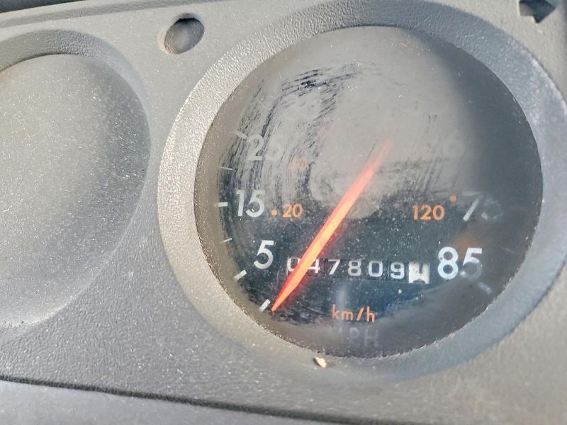 2002 Freightliner Chassis Fs65