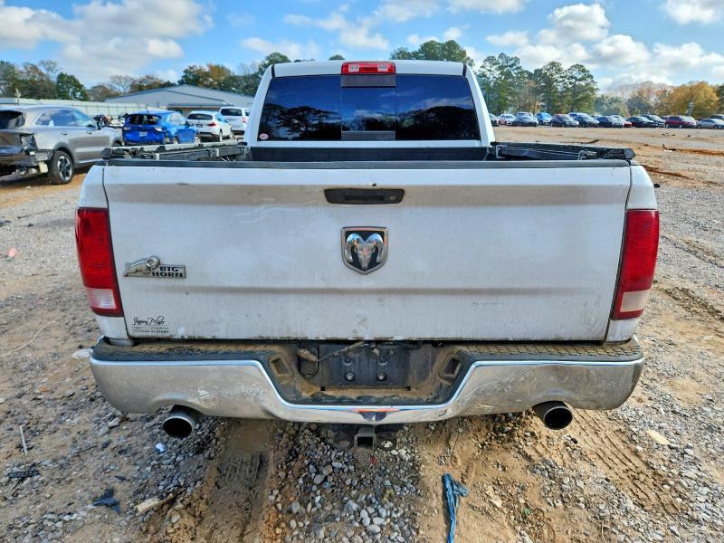 2016 Dodge Ram 1500 slt